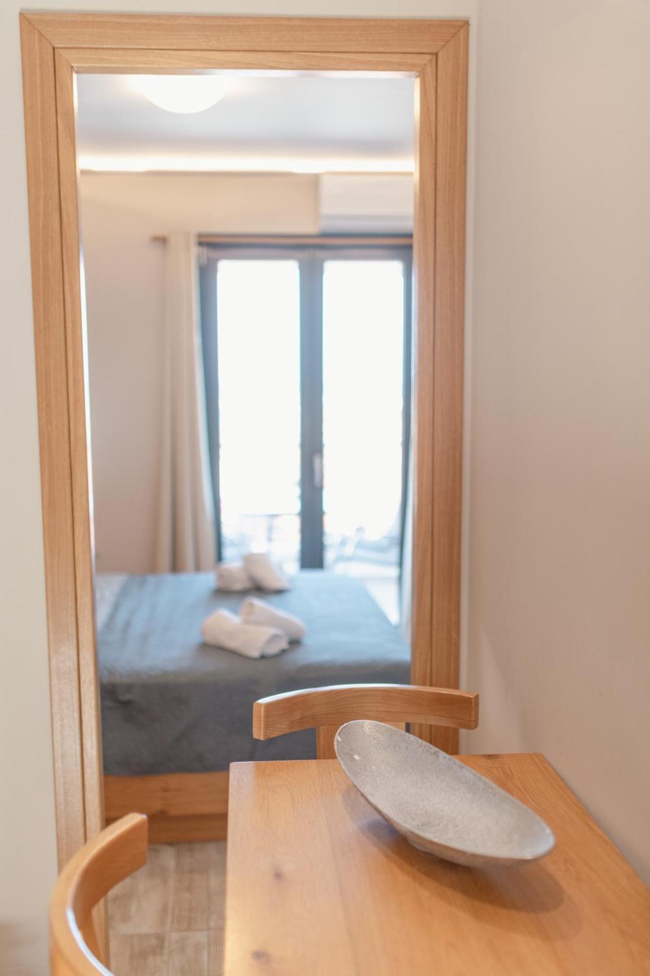 Zama Suites ザキントス エクステリア 写真
