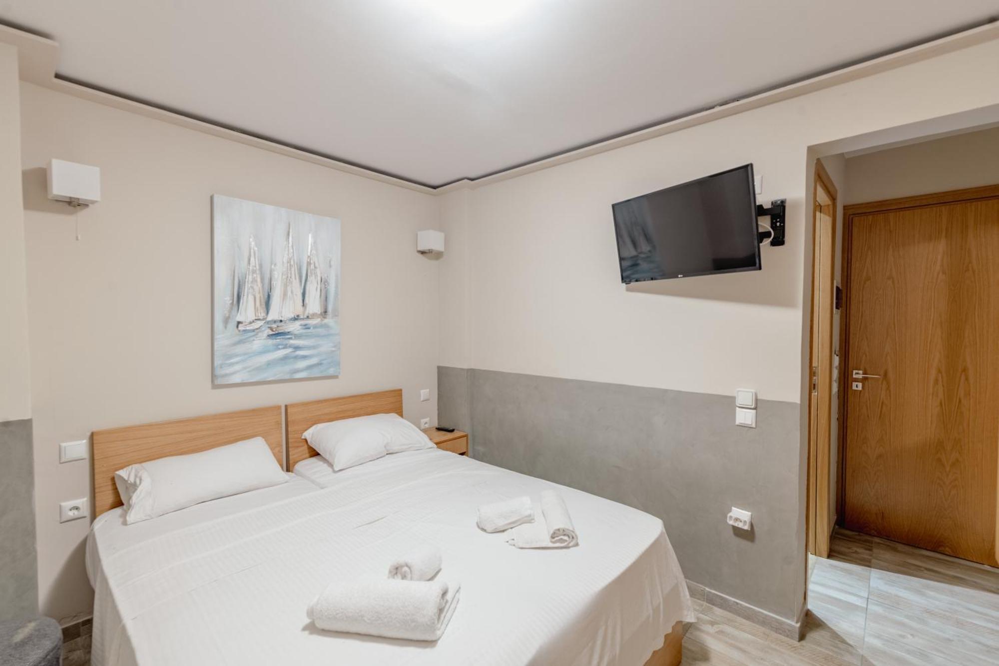 Zama Suites ザキントス エクステリア 写真